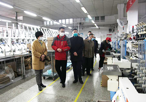 cf1c9e587c3db2798a83ddb8a81cc5e0.jpg 01.jpg